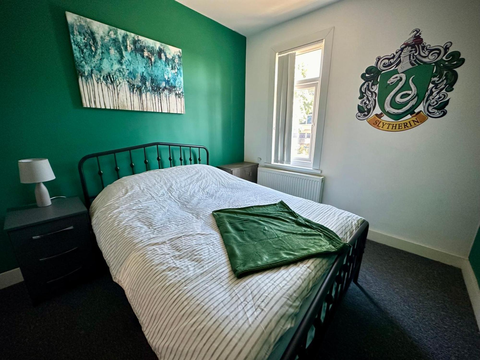 Wizards Corner Spacious 3 Bed Near Watford Junction ภายนอก รูปภาพ